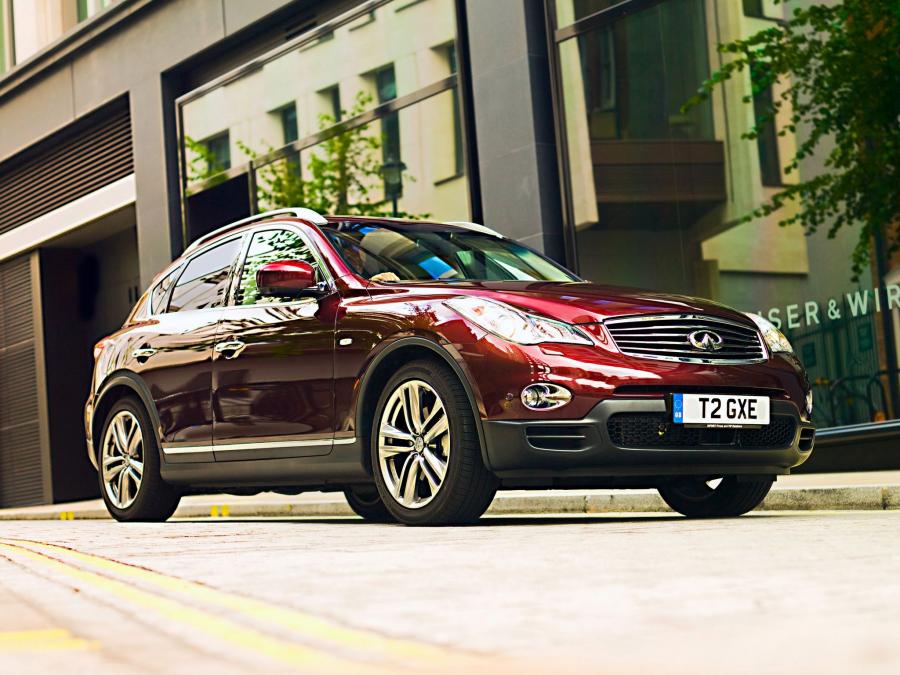  Infiniti EX30d GT 2010 года  (UK) (фото 10 из 20)